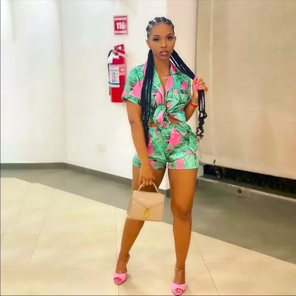 2 piece set floral